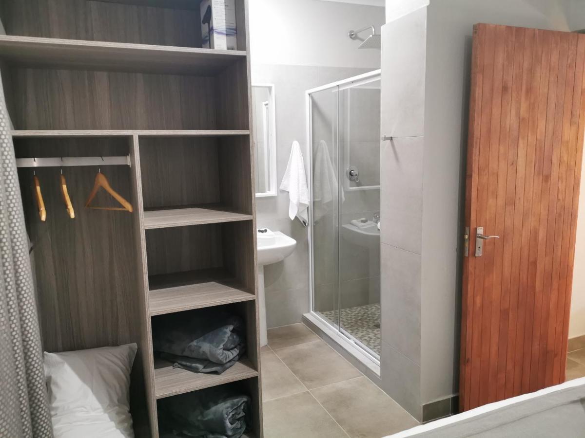 Rosedene Apartment Bloemfontein Bagian luar foto