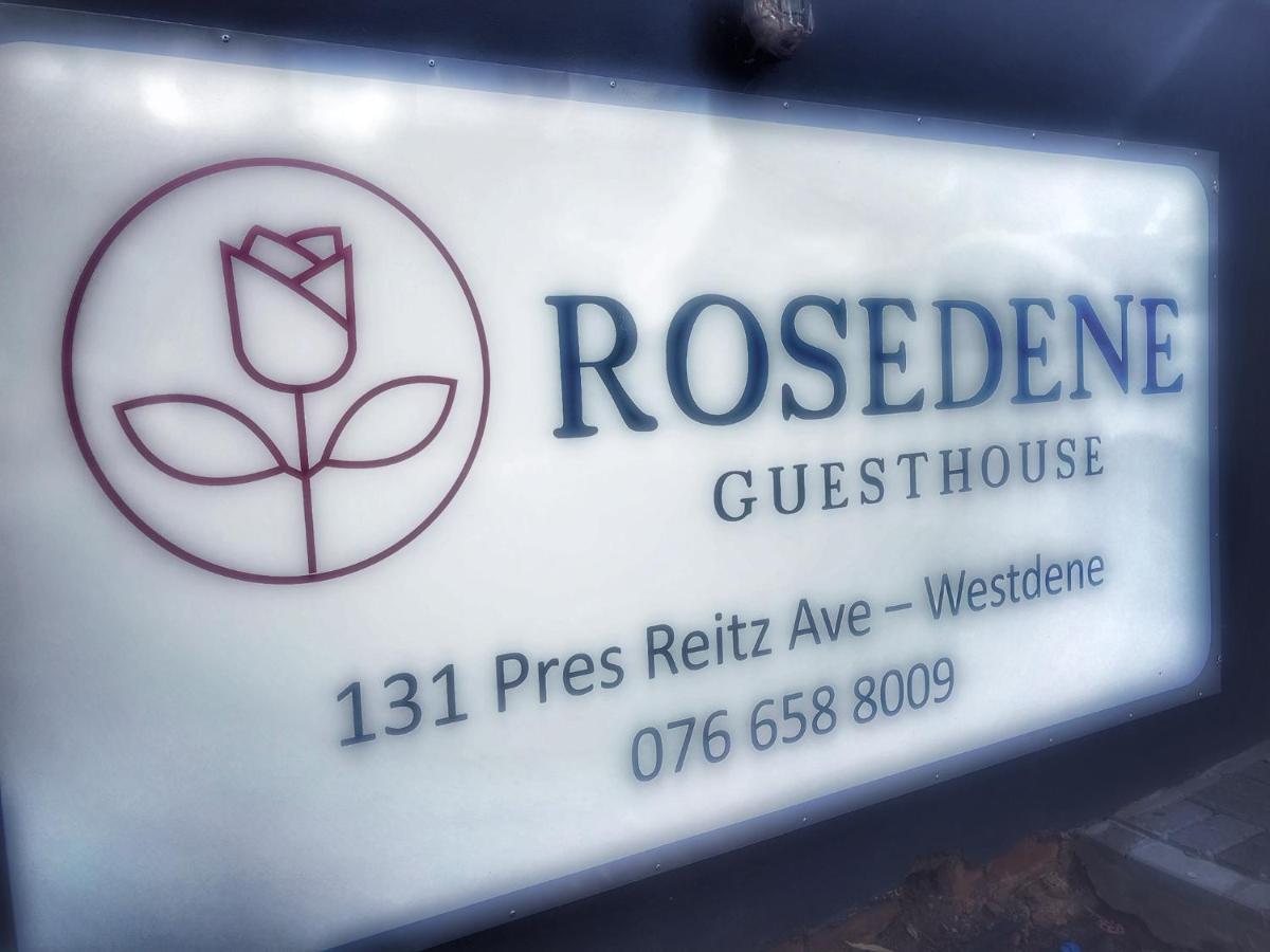 Rosedene Apartment Bloemfontein Bagian luar foto